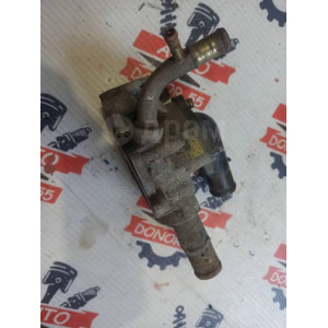 Корпус термостата Nissan QG18DD 11061-6J900 в Омске