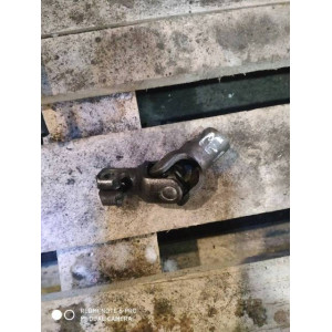 Карданчик рулевой нижний Toyota Corolla/Sprinter/Spacio/Carib/Marino в Омске