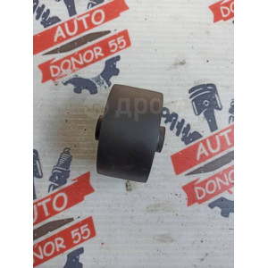Сайлентблок передней подушки ДВС Toyota RBI 1236116040 в Омске