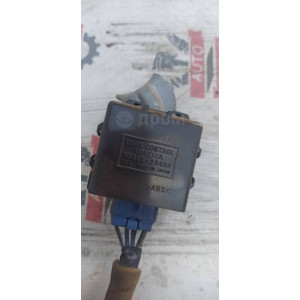 Блок управления дверями Toyota Corona Premio (T210) 8598020400 в Омске
