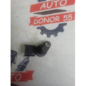 Датчик положения распредвала Hyundai/Kia 393502b000 в Омске