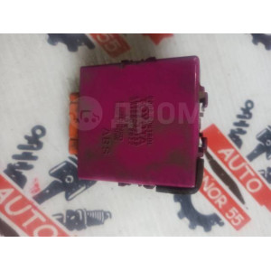 Блок управления дверями Toyota Camry SV30 85980-32130 в Омске