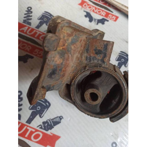 Подушка опора ДВС левая Toyota Corolla AE91 1237216100 в Омске