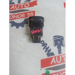 Кнопка обогрева стекла Daewoo Nexia/Chevrolet Lanos в Омске Кнопка обогрева стекла Daewoo Nexia/Chevrolet Lanos в Омске