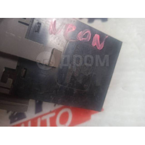 Кнопка обогрева заднего стекла Dodge Neon/Chrysler Neon в Омске Кнопка обогрева заднего стекла Dodge Neon/Chrysler Neon в Омске