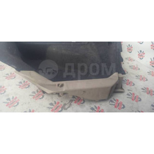 Обшивка багажника правая Toyota Runx/Allex E120 в Омске