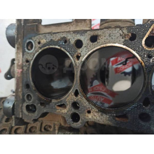 Блок цилиндров ДВС Mazda Familia BHA6R B6 в Омске