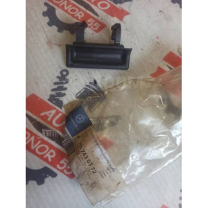 Ручка багажника Mercedes Benz a0007430372 в Омске