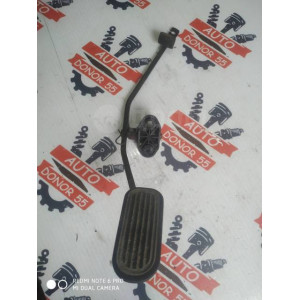 Педаль газа Toyota Corolla/Sprinter/Carib/Marino в Омске