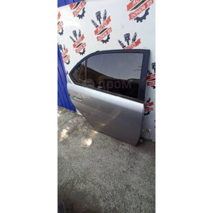 Дверь задняя правая Toyota Prius NHW10 в Омске
