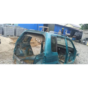 Крыша Mazda Demio DW в Омске
