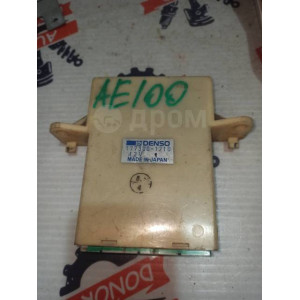 Блок управления климат-контролем Toyota Corolla AE100 886501A460 в Омске