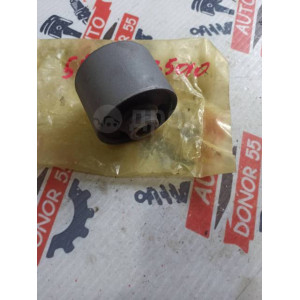 Сайлентблок заднего поперечного рычага Hyundai/Kia 55543-35010 в Омске
