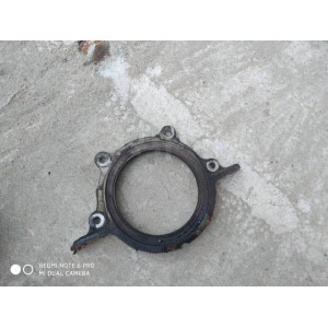 Крышка коленвала Mazda Familia B36611310C ZL, B3 в Омске