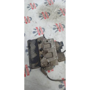 Блок ABS Toyota Prius NHW10 в Омске