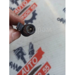 Датчик температуры Mercedes Benz a0105425717 в Омске