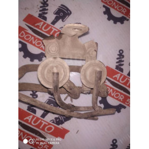 Клапан вакуумный Toyota Corolla AE90 8860612060 в Омске