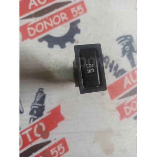 Кнопка переключения режима КПП (ECT/Snow) Toyota Avensis T250 в Омске