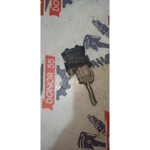 Реле свечей накала Toyota 2861064110 в Омске
